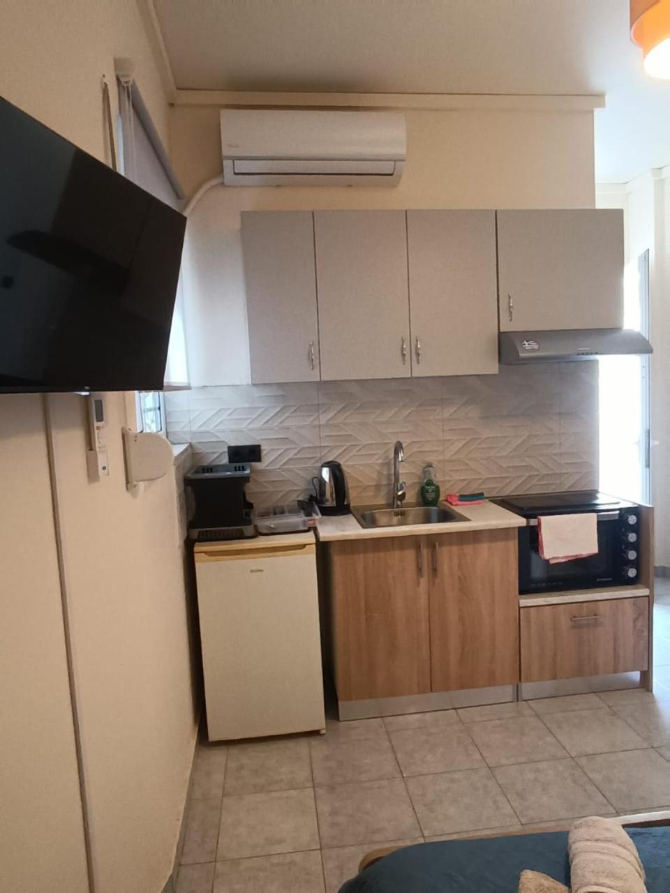 Iskas Apartments イアリソス エクステリア 写真