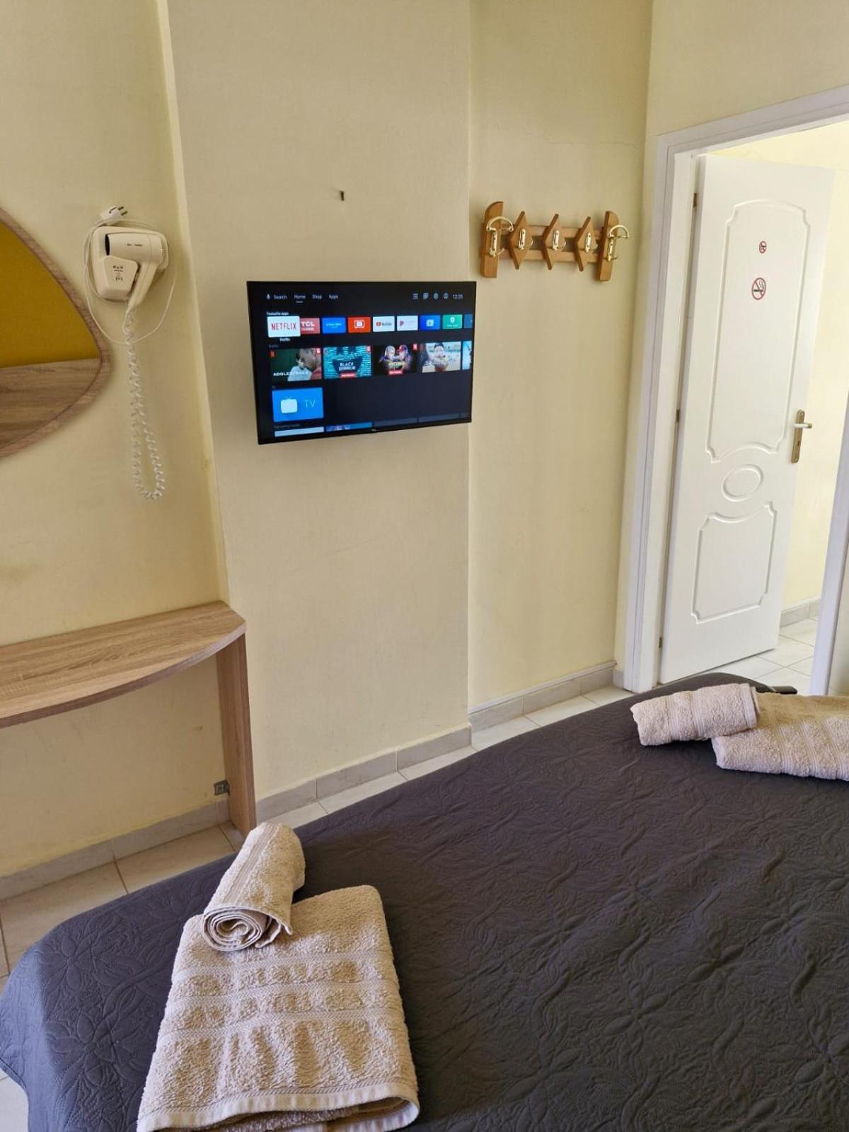 Iskas Apartments イアリソス エクステリア 写真